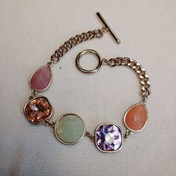 Gold Tone Multicolor Faceted Glass Bracelet 8 Inch Toggle Clasp - Picture 7 of 7